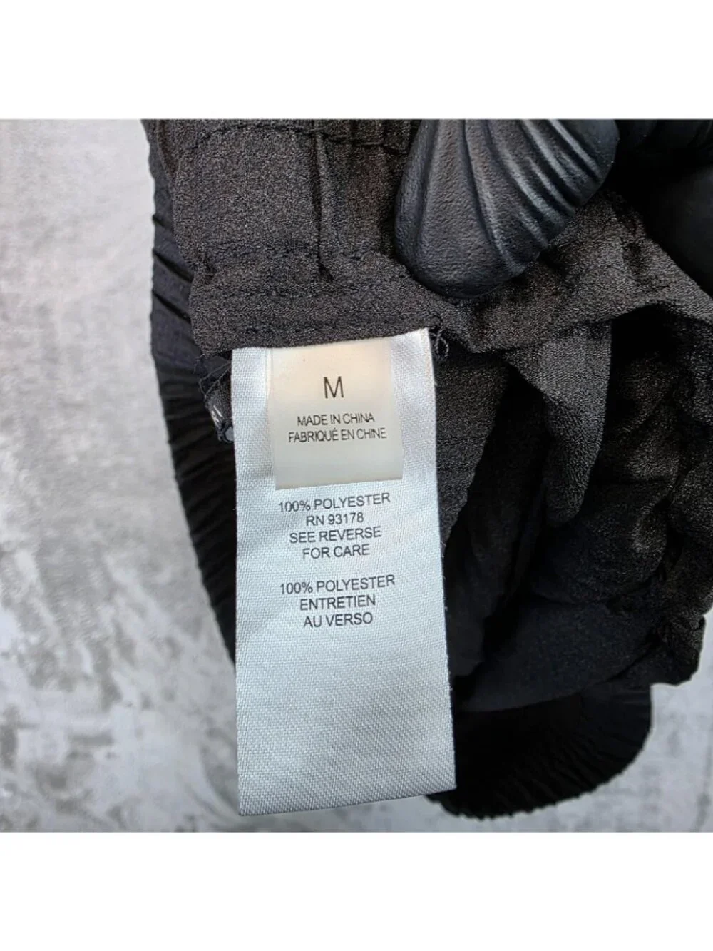 T Tahari Skirt Womens M Black Pleated Midi Elastic Waist Pull On Work Office - Picture 4 of 8